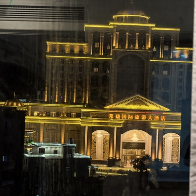 腾龙公司设计师，作品